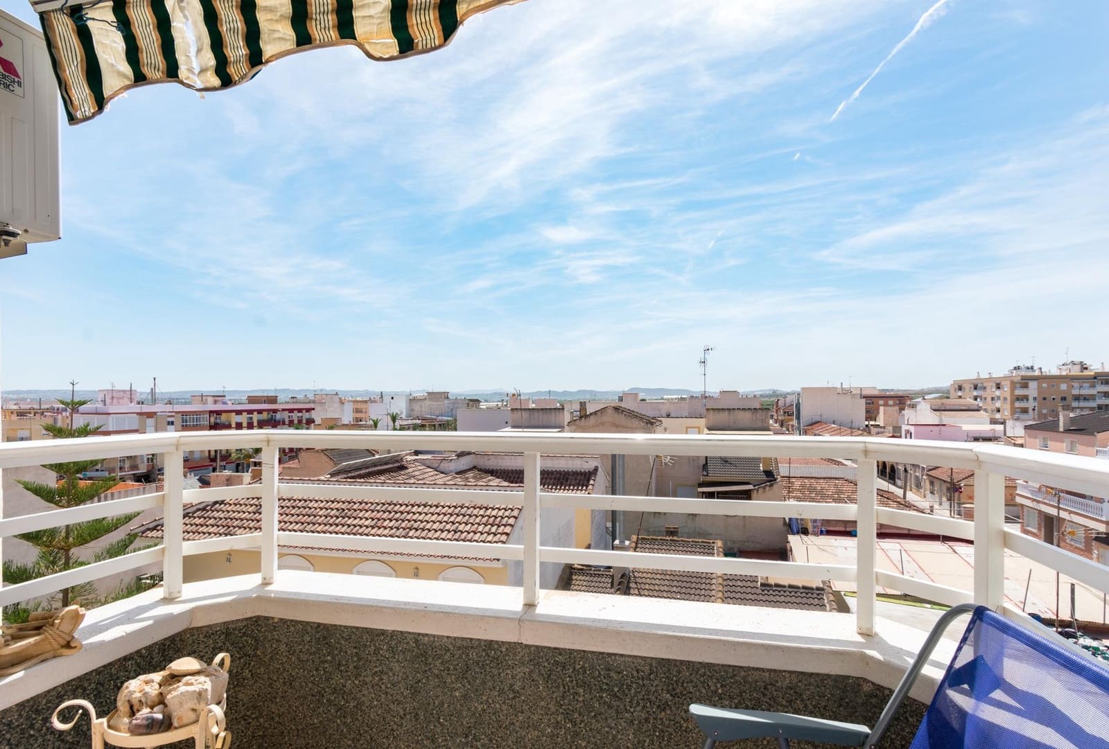 3 bedroom Apartment for rent in Los Montesinos - € 800 (Ref: 8595468)