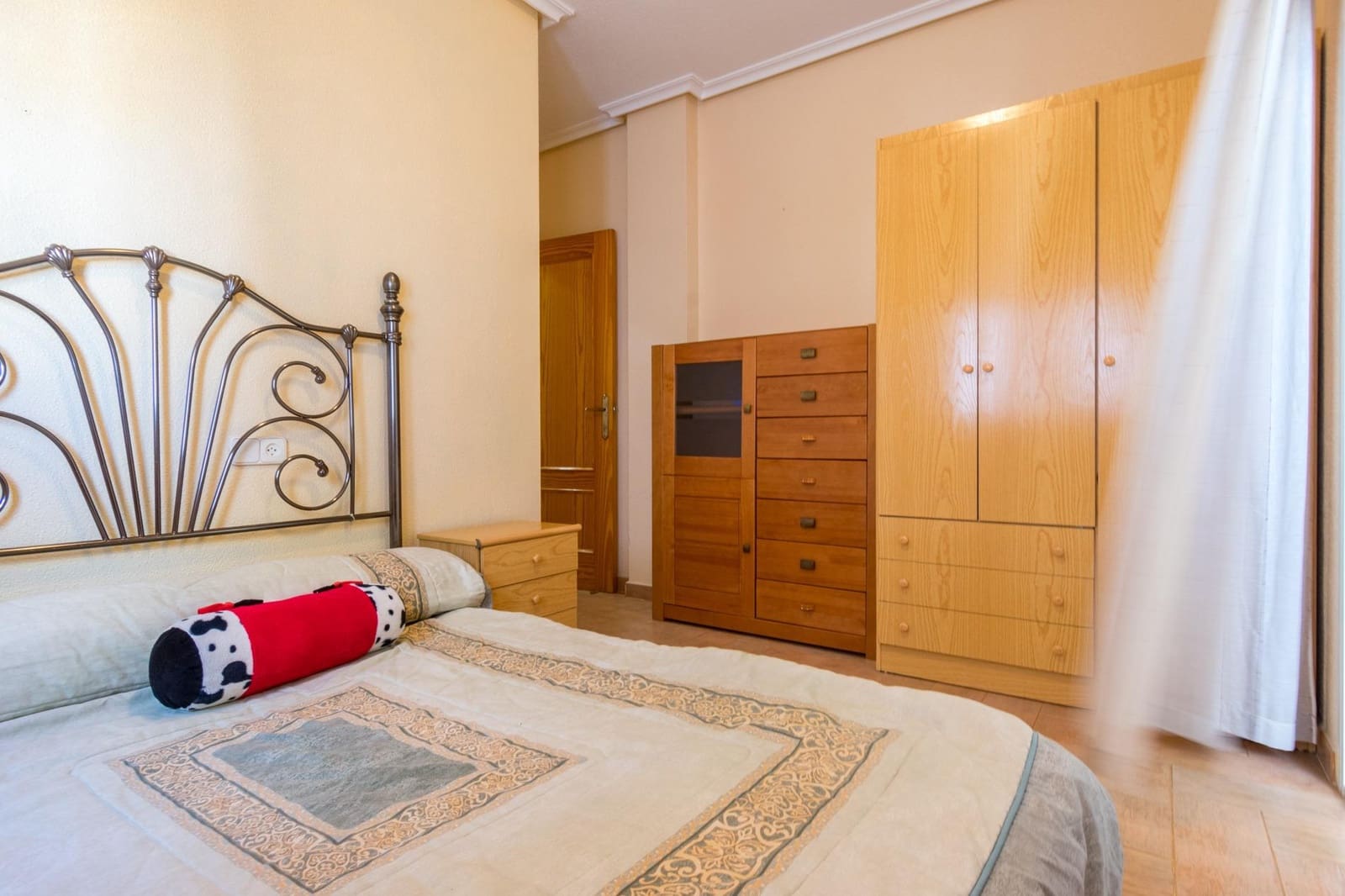 3 bedroom Apartment for rent in Los Montesinos - € 800 (Ref: 8595468)