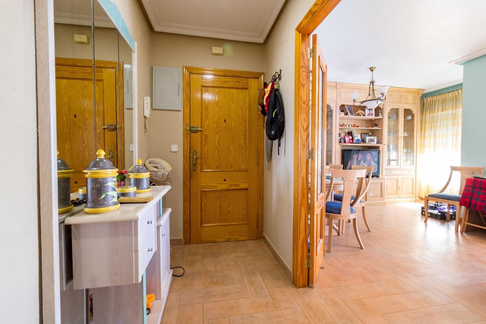 3 bedroom Apartment for rent in Los Montesinos - € 800 (Ref: 8595468)