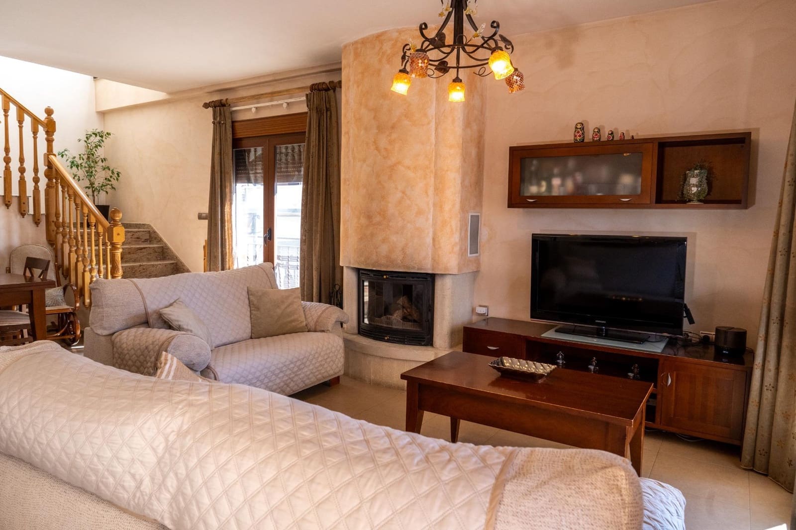 4 bedroom Villa for sale in Rafal with garage - € 274,000 (Ref: 8595471)