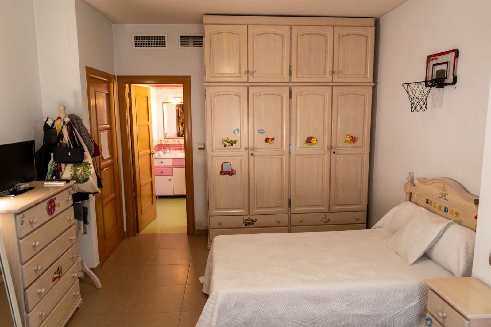 4 bedroom Villa for sale in Rafal with garage - € 274,000 (Ref: 8595471)