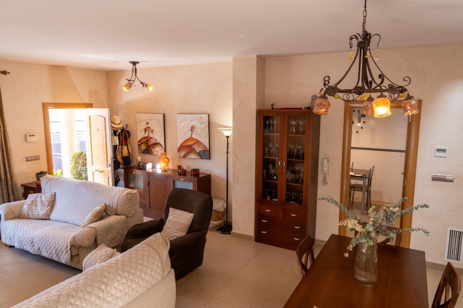 4 bedroom Villa for sale in Rafal with garage - € 274,000 (Ref: 8595471)