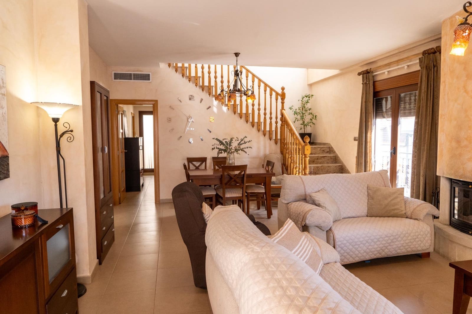 4 bedroom Villa for sale in Rafal with garage - € 274,000 (Ref: 8595471)