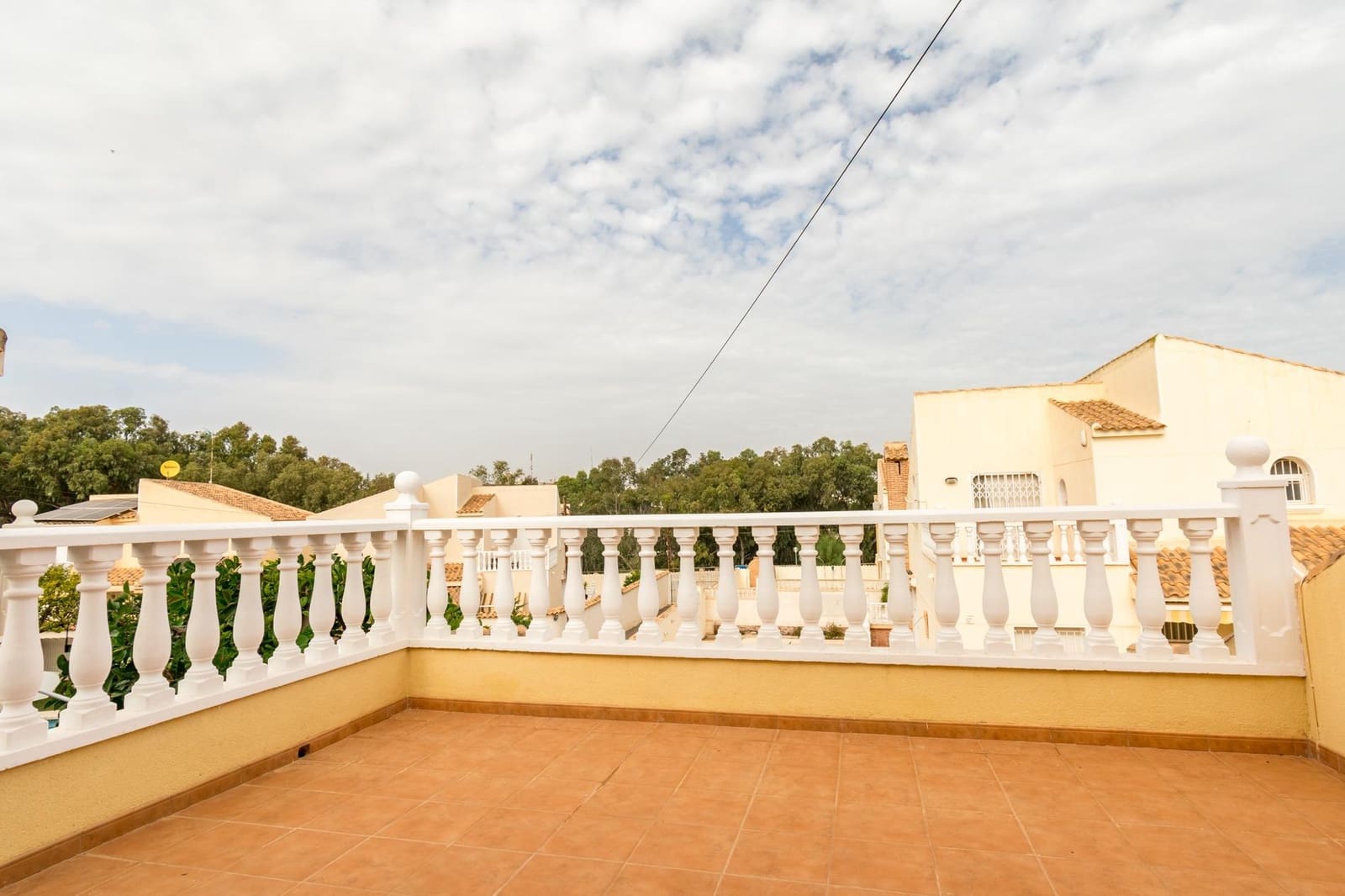 4 bedroom Villa for sale in Playa Flamenca with pool garage - € 590,000 (Ref: 8662848)