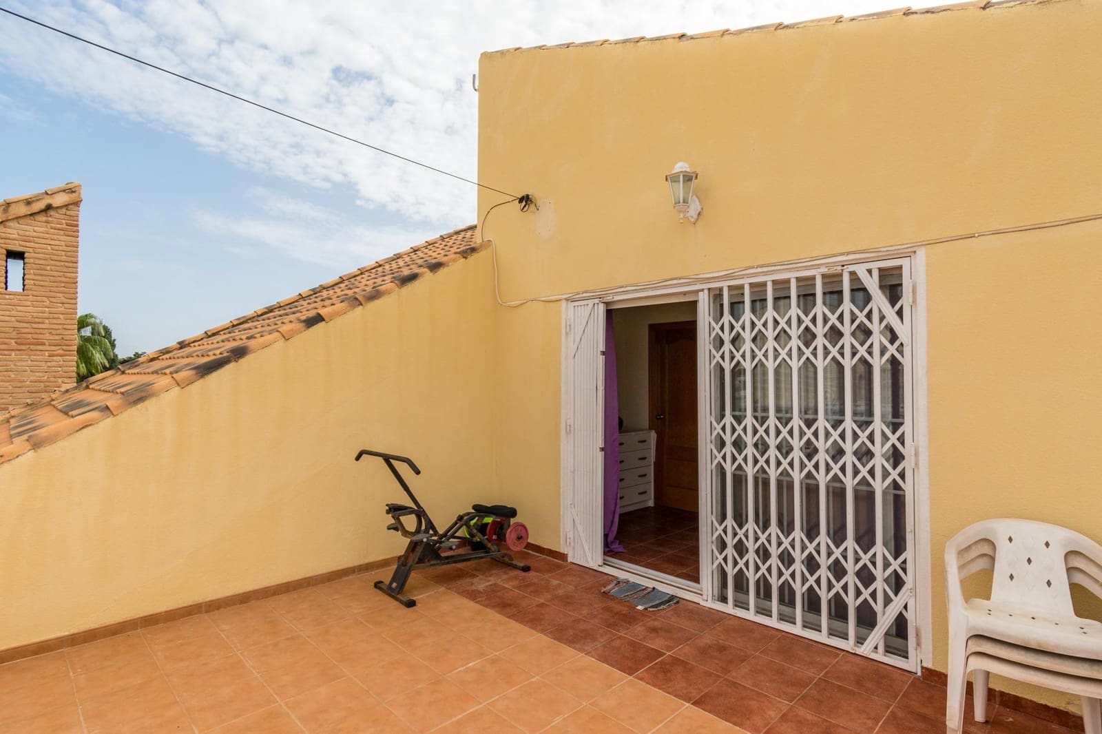 4 bedroom Villa for sale in Playa Flamenca with pool garage - € 590,000 (Ref: 8662848)