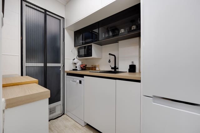 2 makuuhuone Bungalow myytävänä paikassa Torreblanca, Torrevieja mukana uima-altaan - 183 900 € (Ref: 9462116)