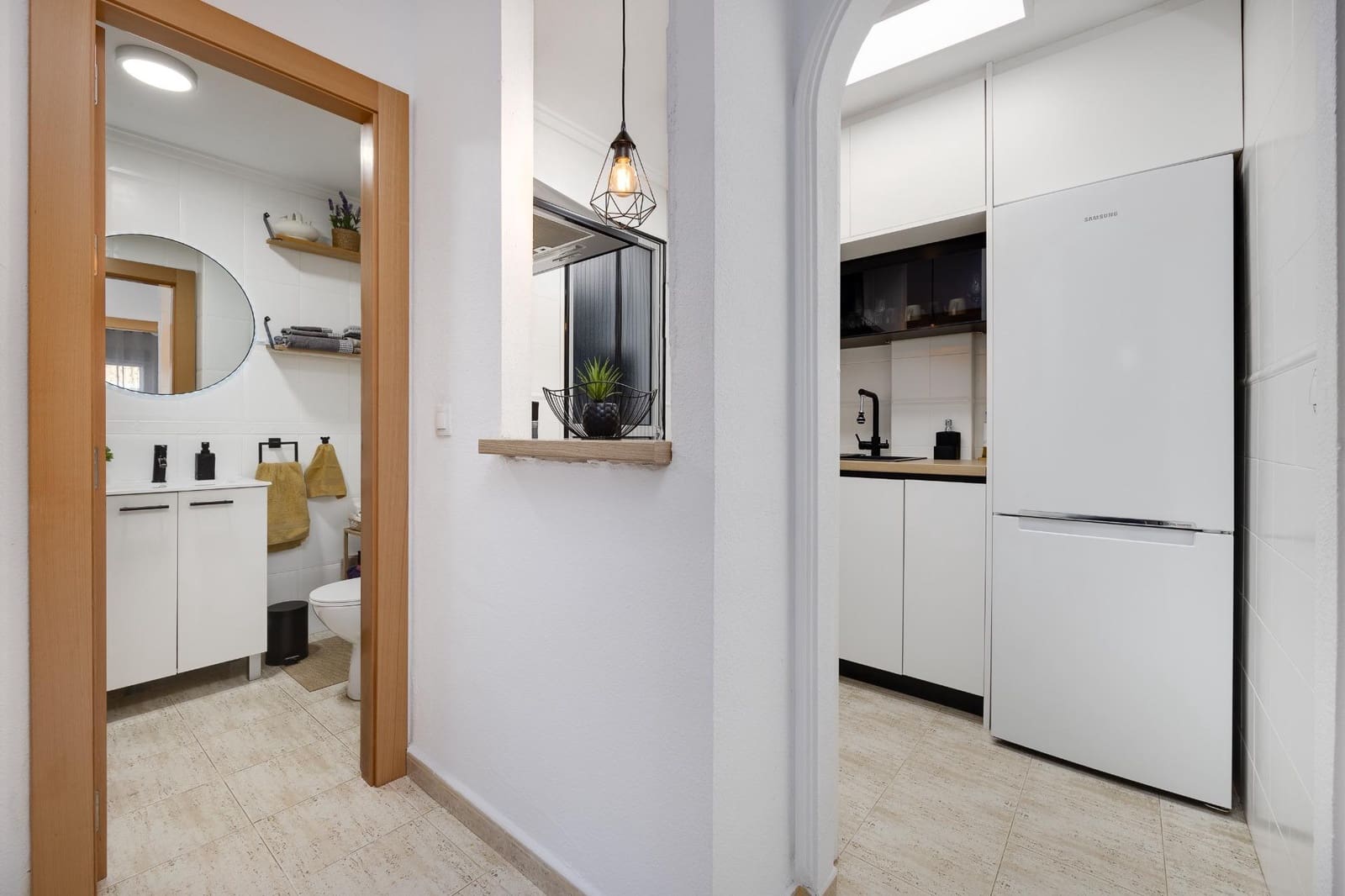 2 makuuhuone Bungalow myytävänä paikassa Torrevieja mukana uima-altaan - 183 900 € (Ref: 9462116)