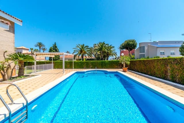 5 bedroom Villa for sale in La Veleta, Torrevieja with pool garage - € 1,200,000 (Ref: 9462121)