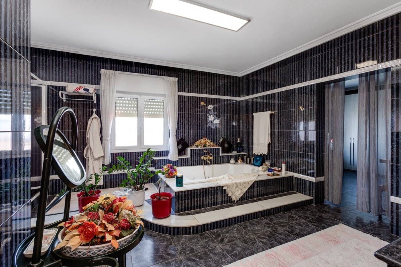 5 sypialnia Willa na sprzedaż w San Luis z basenem garażem - 850 000 € (Ref: 9462124)