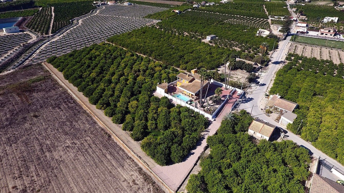 5 bedroom Villa for sale in Orihuela with pool garage - € 675,000 (Ref: 9462126)