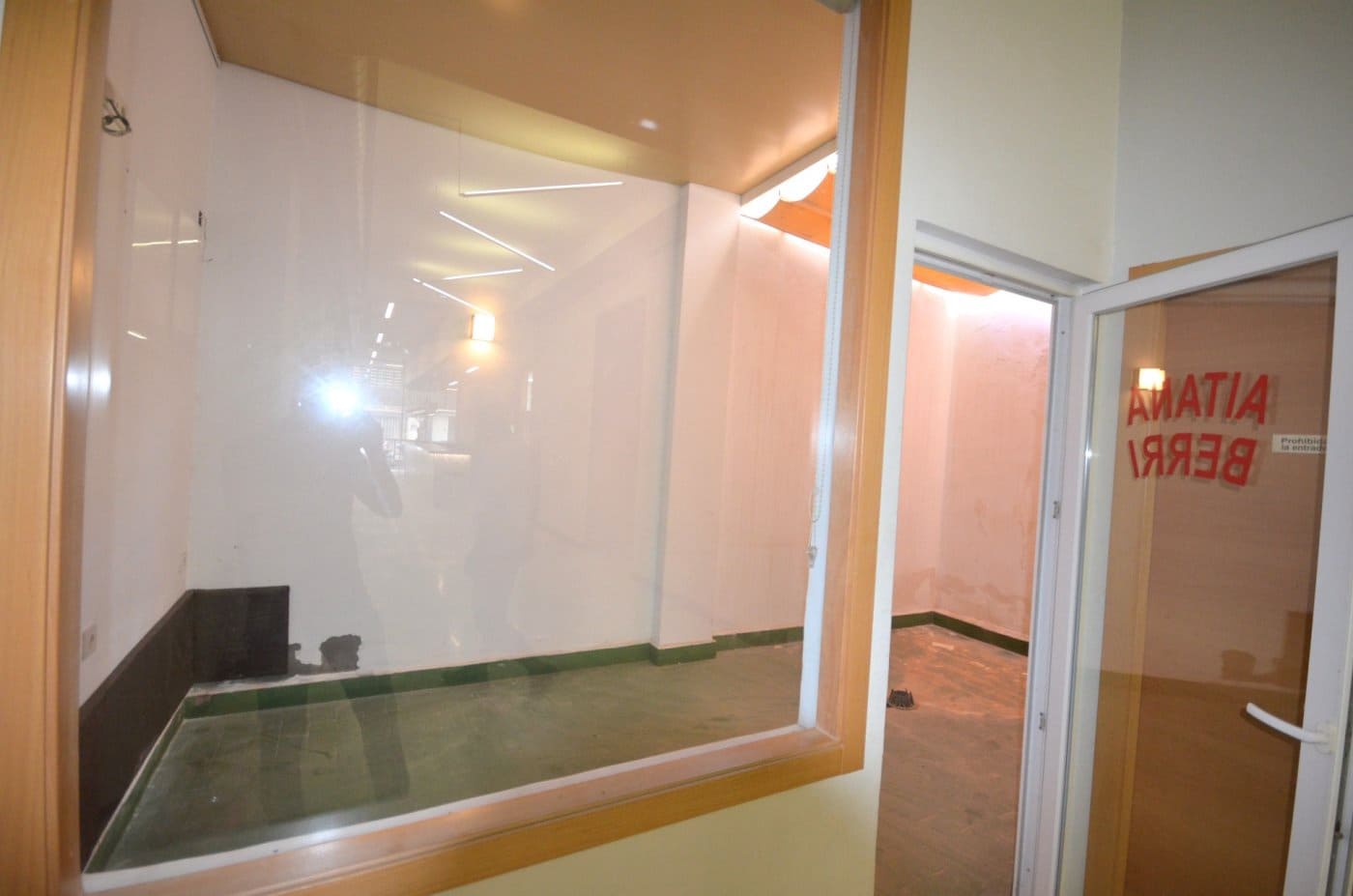 Local Commercial à vendre à Torrevieja - 325 000 € (Ref: 9462130)