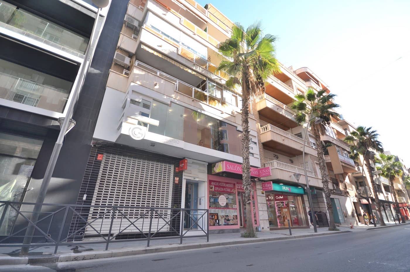 Local Commercial à vendre à Torrevieja - 325 000 € (Ref: 9462130)