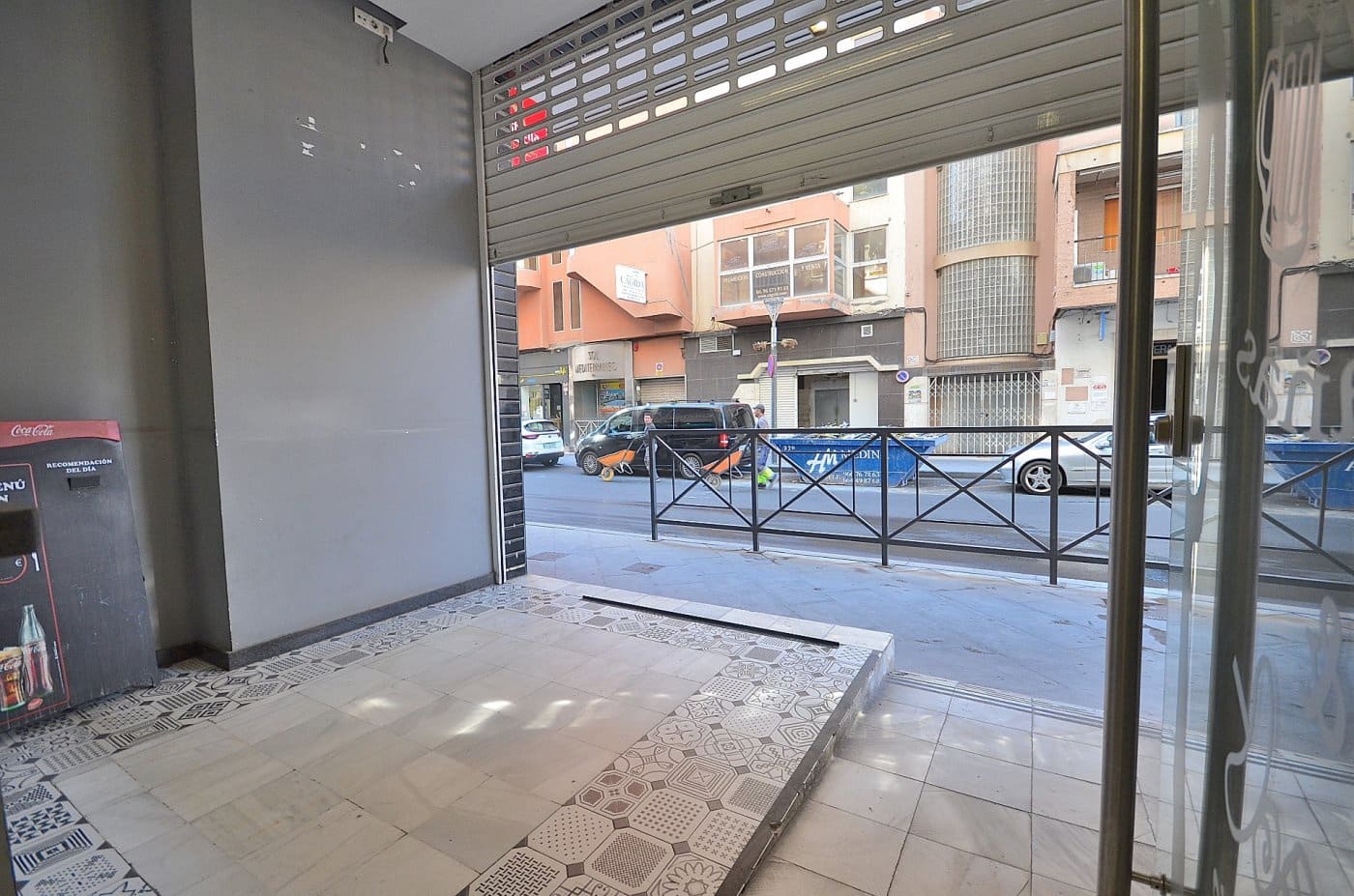 Local Commercial à vendre à Torrevieja - 325 000 € (Ref: 9462130)