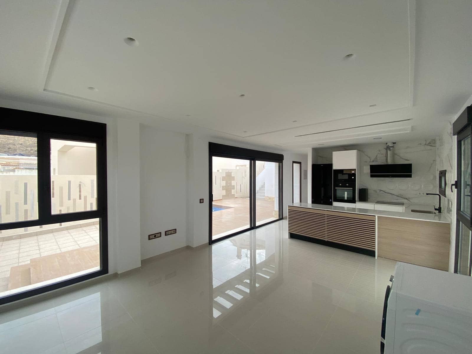 3 soveværelse Villa til salg i Benijofar med garage - € 360.000 (Ref: 9462133)