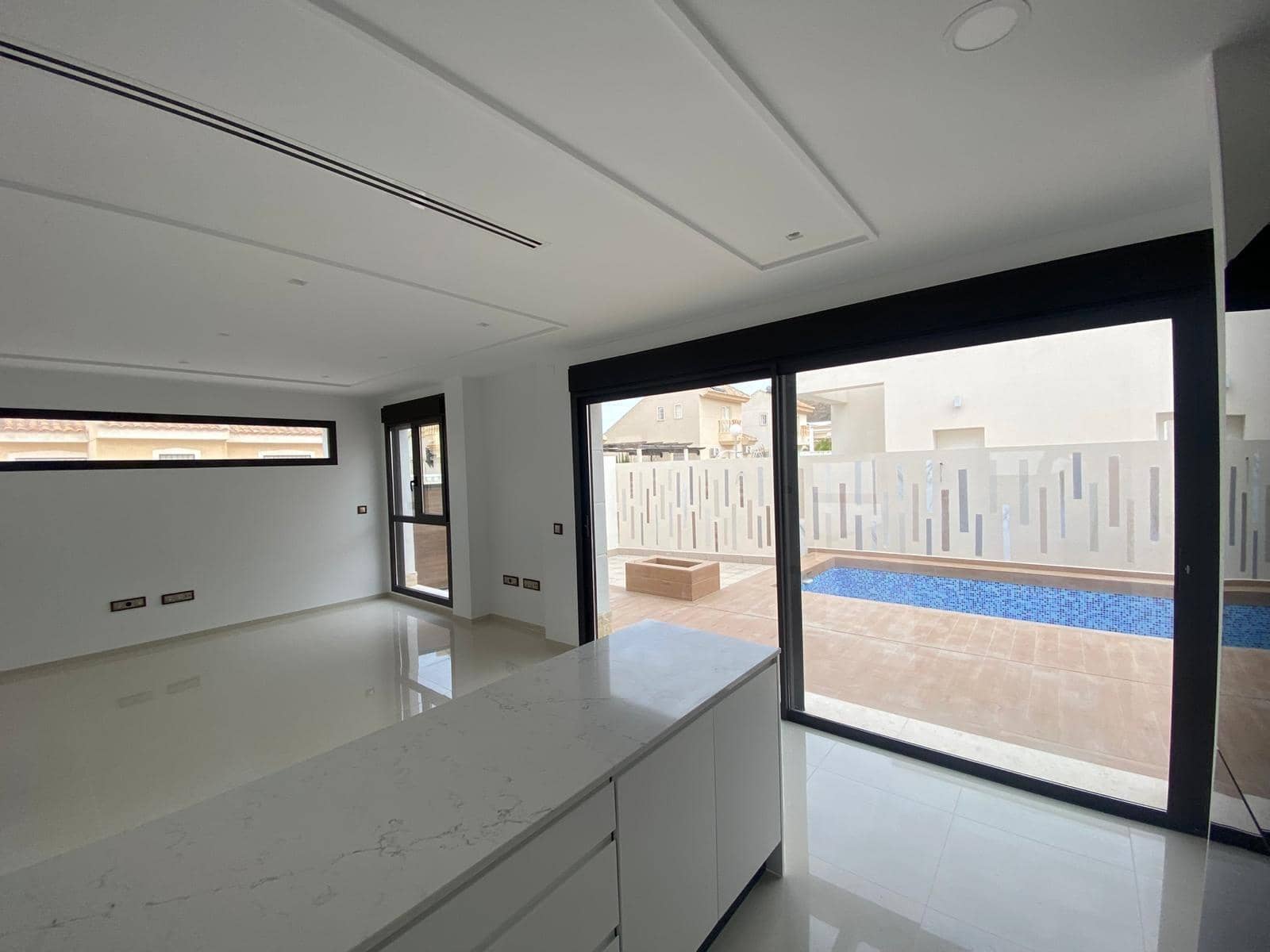 3 soveværelse Villa til salg i Benijofar med garage - € 360.000 (Ref: 9462133)