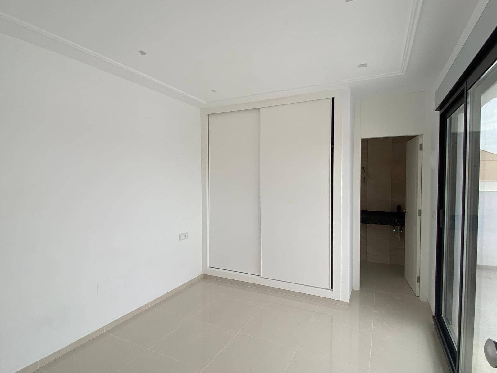 3 soveværelse Villa til salg i Benijofar med garage - € 360.000 (Ref: 9462133)