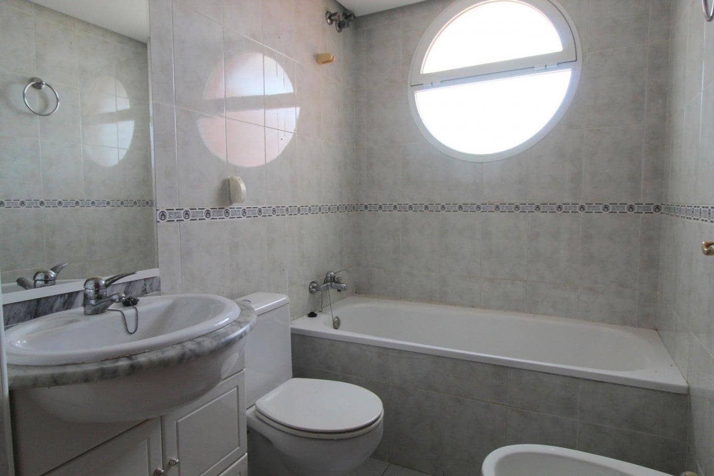 3 chambre Penthouse à vendre à Torrevieja - 200 000 € (Ref: 9462134)