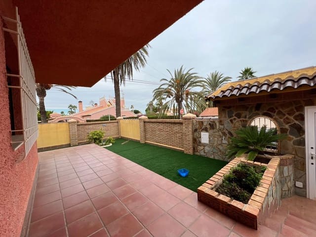 5 quarto Moradia para venda em Cabo Roig, Orihuela com piscina garagem - 760 000 € (Ref: 9462138)
