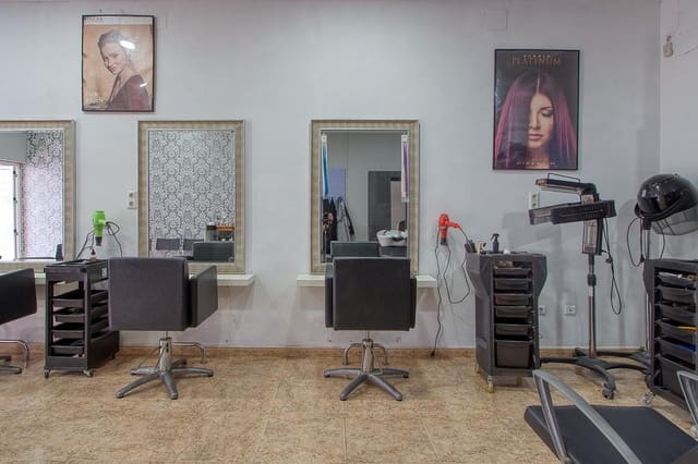 Commerciale in vendita in Gaspar Perelló, Torrevieja - 110.000 € (Rif: 9462145)