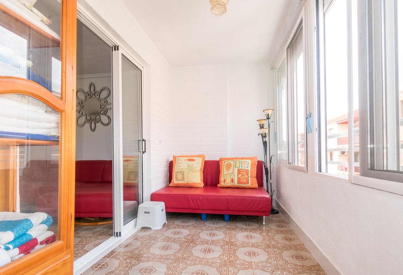 3 bedroom Apartment for sale in Torrevieja - € 145,000 (Ref: 9462150)