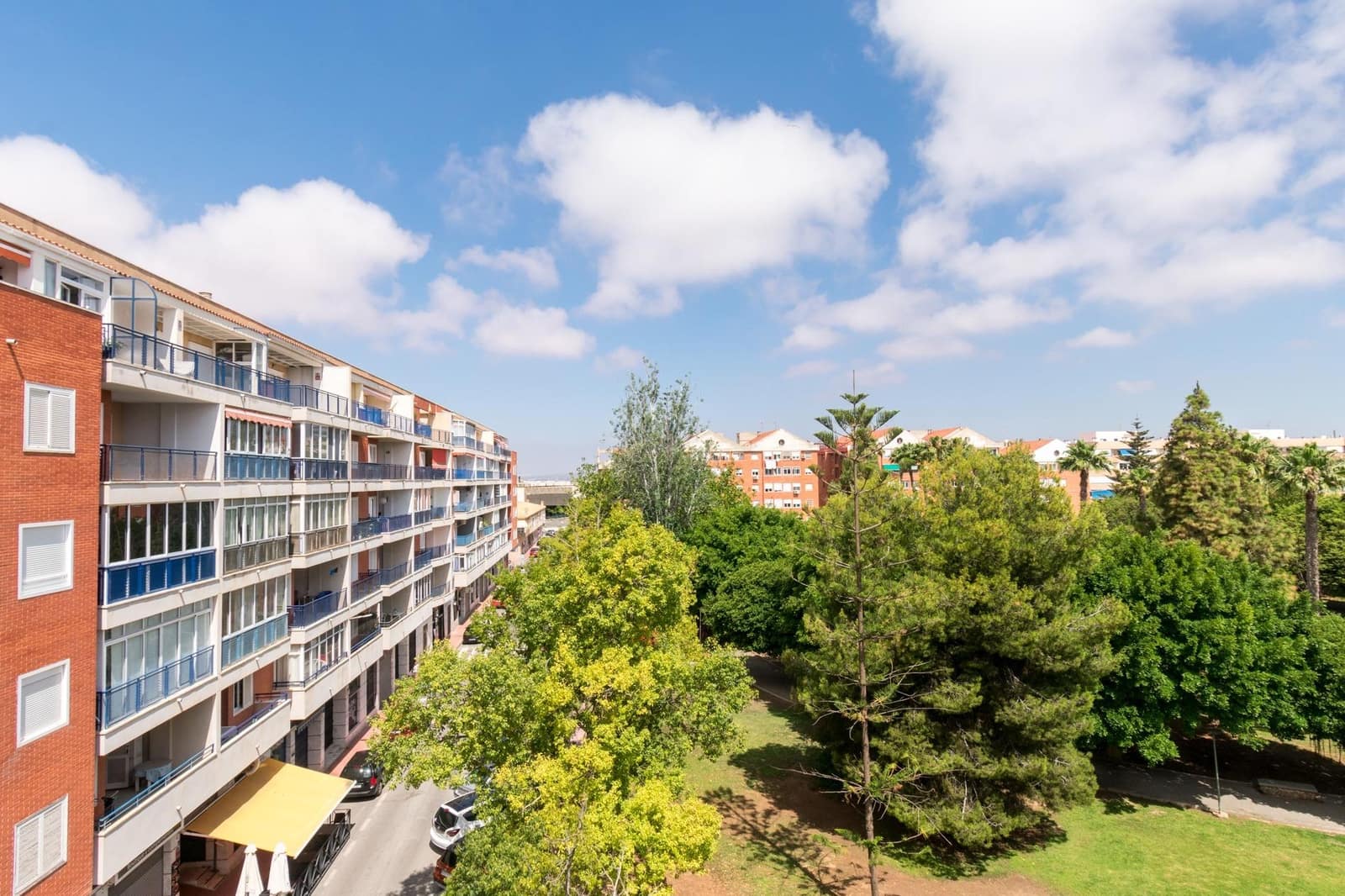 3 bedroom Apartment for sale in Torrevieja - € 145,000 (Ref: 9462150)