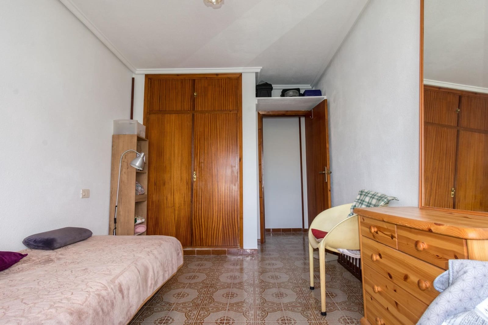 3 bedroom Apartment for sale in Torrevieja - € 145,000 (Ref: 9462150)