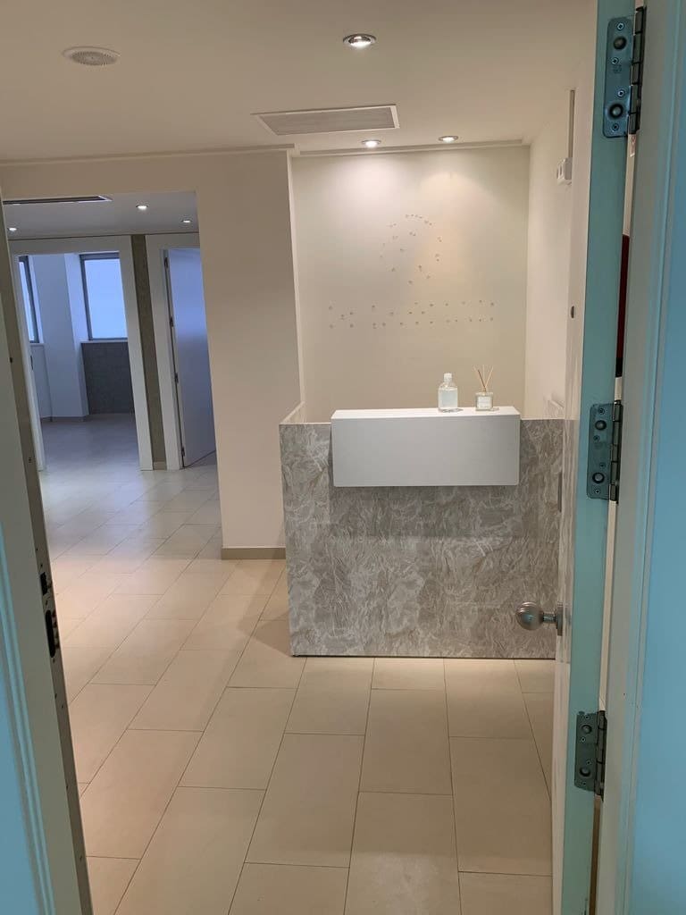 Komercyjne na sprzedaż w Torrevieja - 145 000 € (Ref: 9462151)