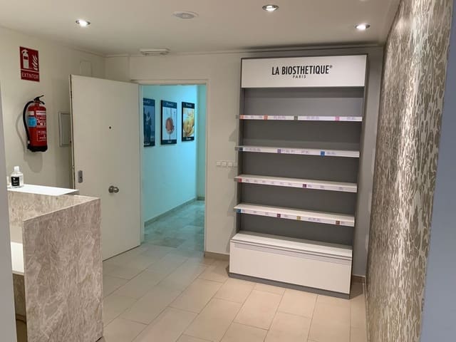 Komercyjne na sprzedaż w Centro, Torrevieja - 145 000 € (Ref: 9462151)