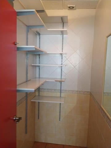 Commerciale in vendita in Pilar de la Horadada - 80.000 € (Rif: 9462154)