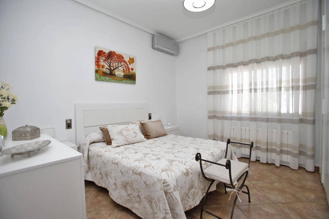 4 chambre Villa/Maison à vendre à El Raal avec garage - 300 000 € (Ref: 9462157)