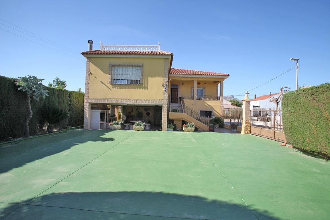4 chambre Villa/Maison à vendre à El Raal avec garage - 300 000 € (Ref: 9462157)