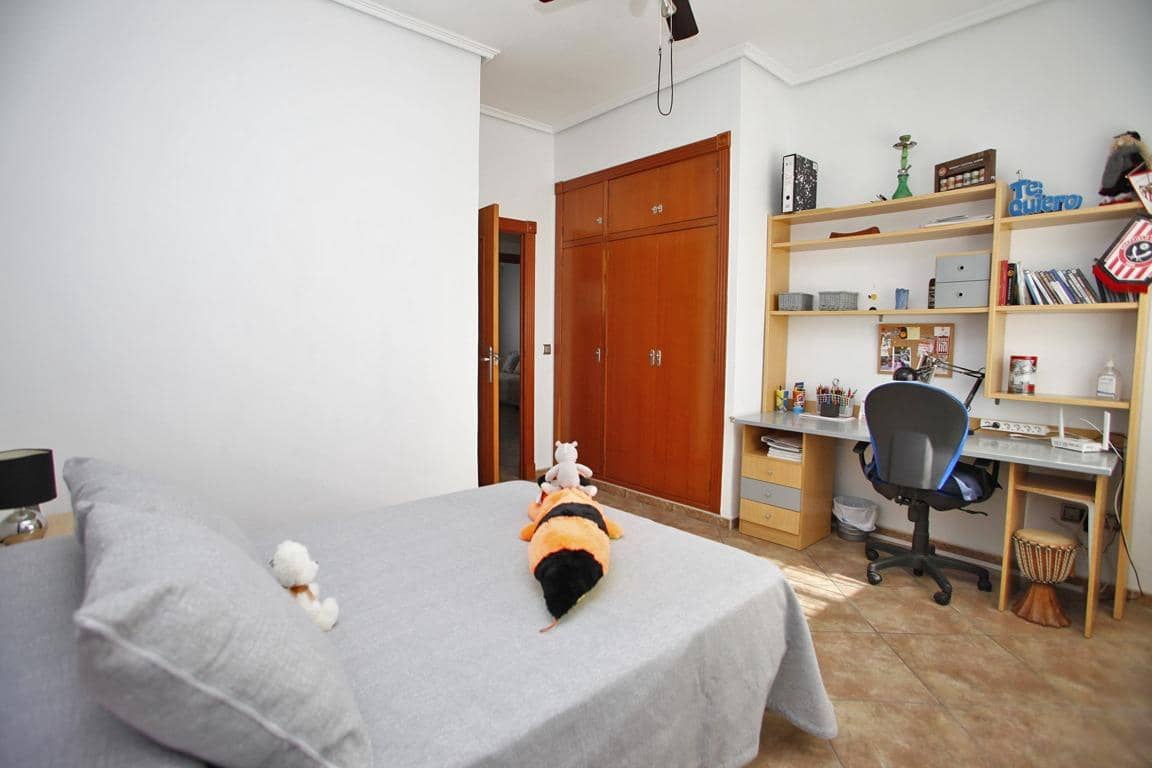 4 chambre Villa/Maison à vendre à El Raal avec garage - 300 000 € (Ref: 9462157)