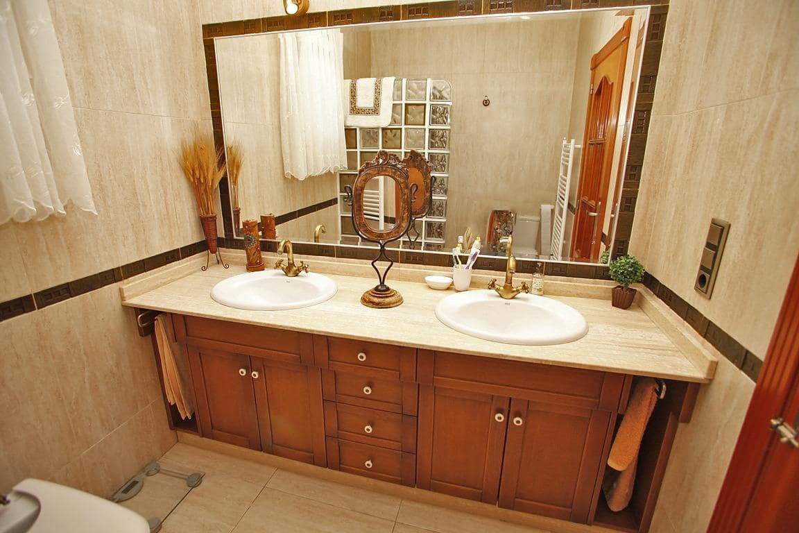 4 chambre Villa/Maison à vendre à El Raal avec garage - 300 000 € (Ref: 9462157)