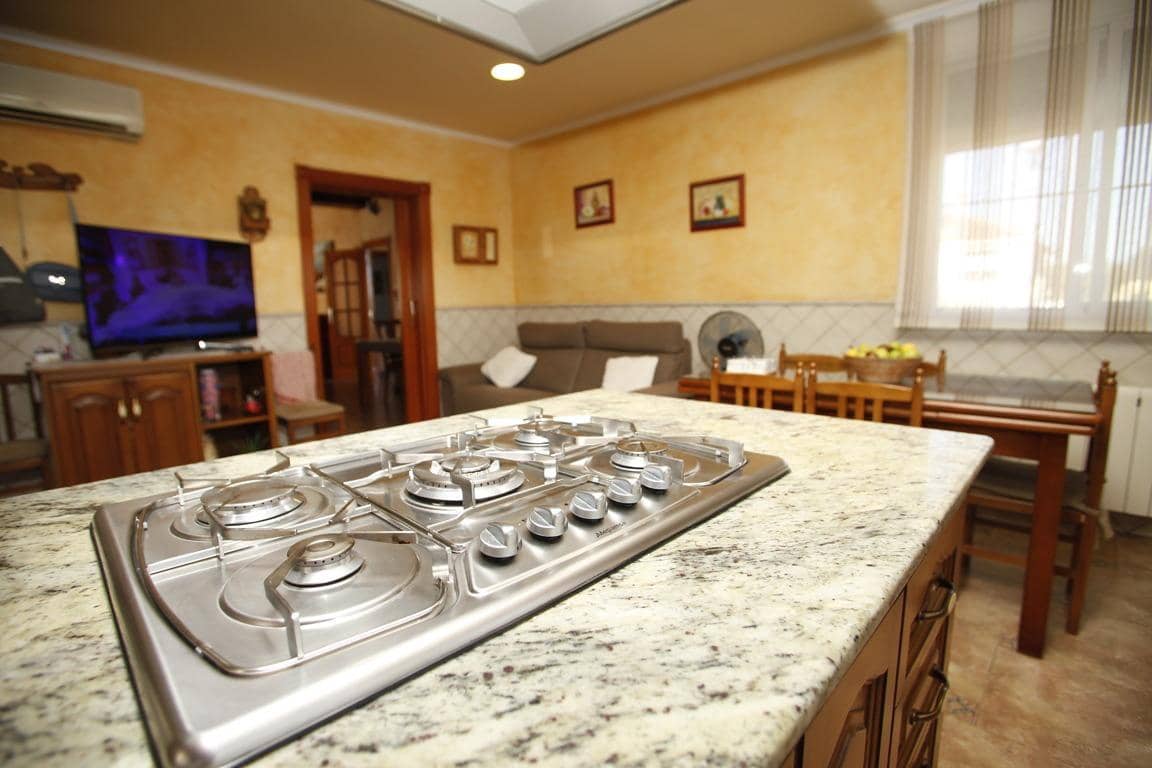 4 chambre Villa/Maison à vendre à El Raal avec garage - 300 000 € (Ref: 9462157)