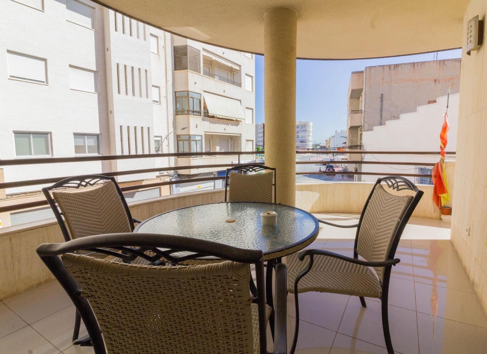 5 makuuhuone Asunto myytävänä paikassa Callosa de Segura - 259 000 € (Ref: 9462158)