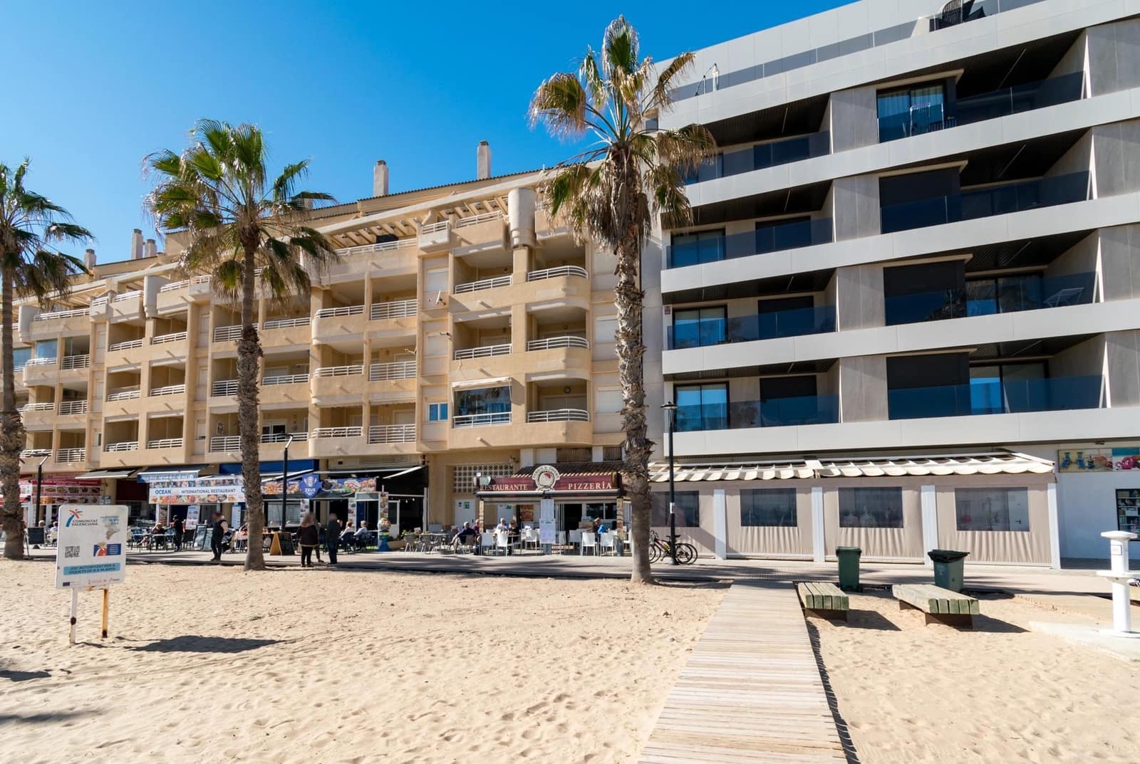 3 bedroom Apartment for sale in La Mata with garage - € 350,000 (Ref: 9462170)