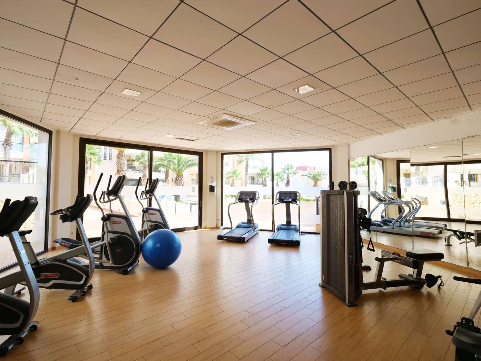 2 soveværelse Lejlighed til salg i Guardamar del Segura med swimmingpool - € 310.000 (Ref: 9462171)