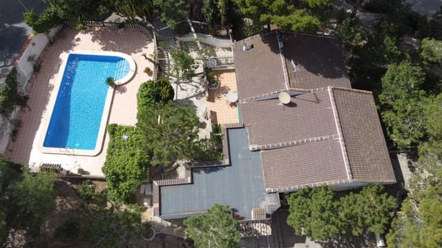 6 sypialnia Willa na sprzedaż w Los Balcones z basenem garażem - 499 000 € (Ref: 9462172)