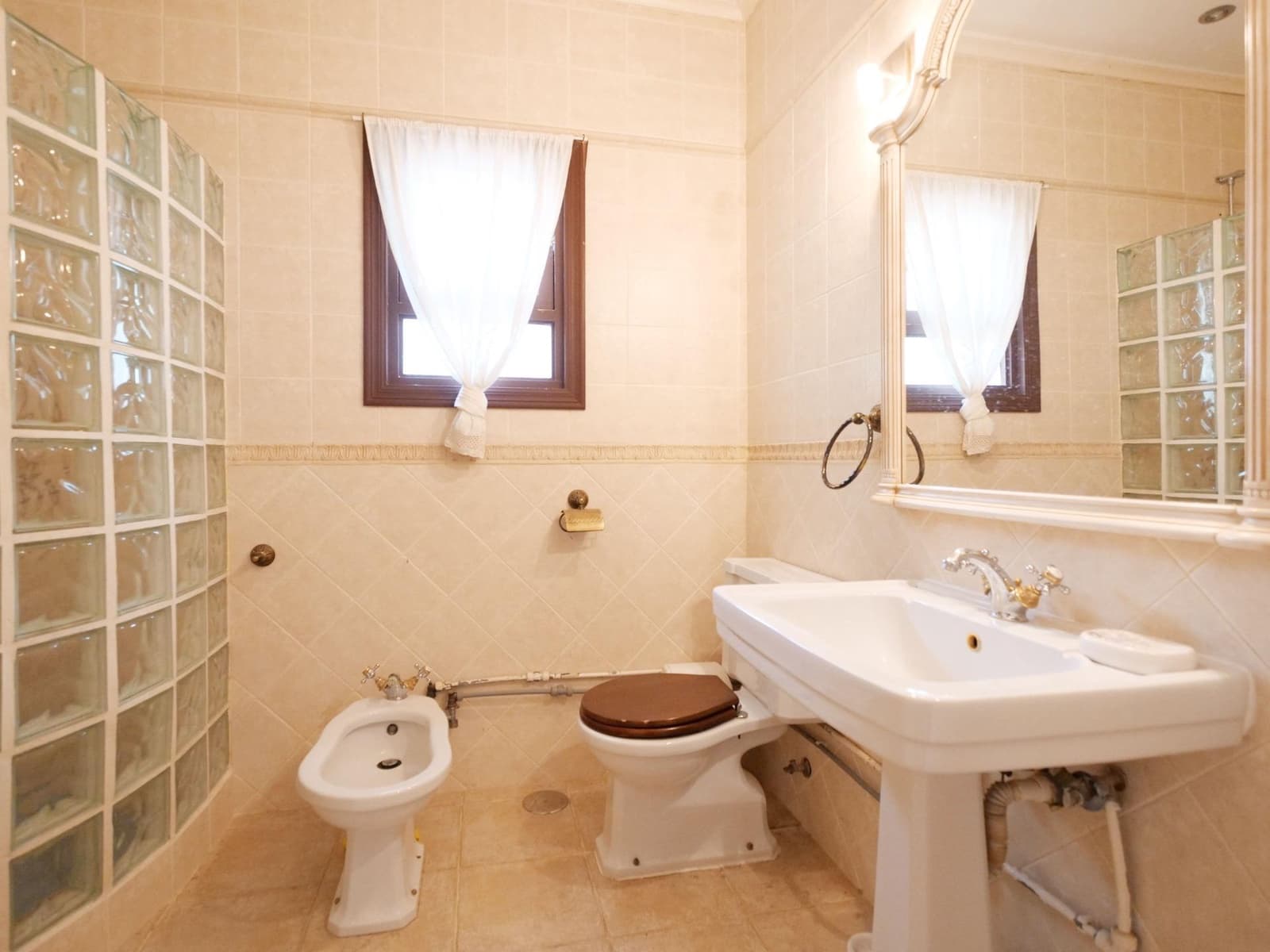 6 sypialnia Willa na sprzedaż w Los Balcones z basenem garażem - 499 000 € (Ref: 9462172)