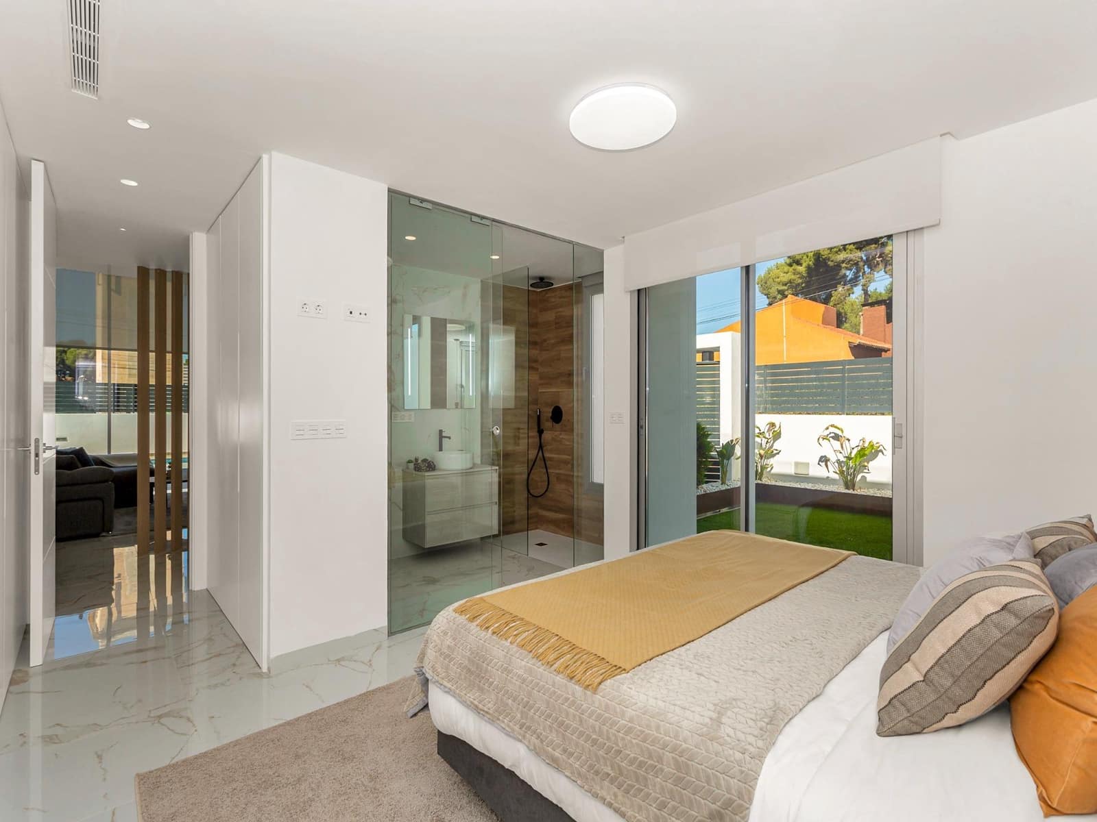 3 Zimmer Villa zu verkaufen in Torrevieja mit Pool Garage - 700.000 € (Ref: 9462173)