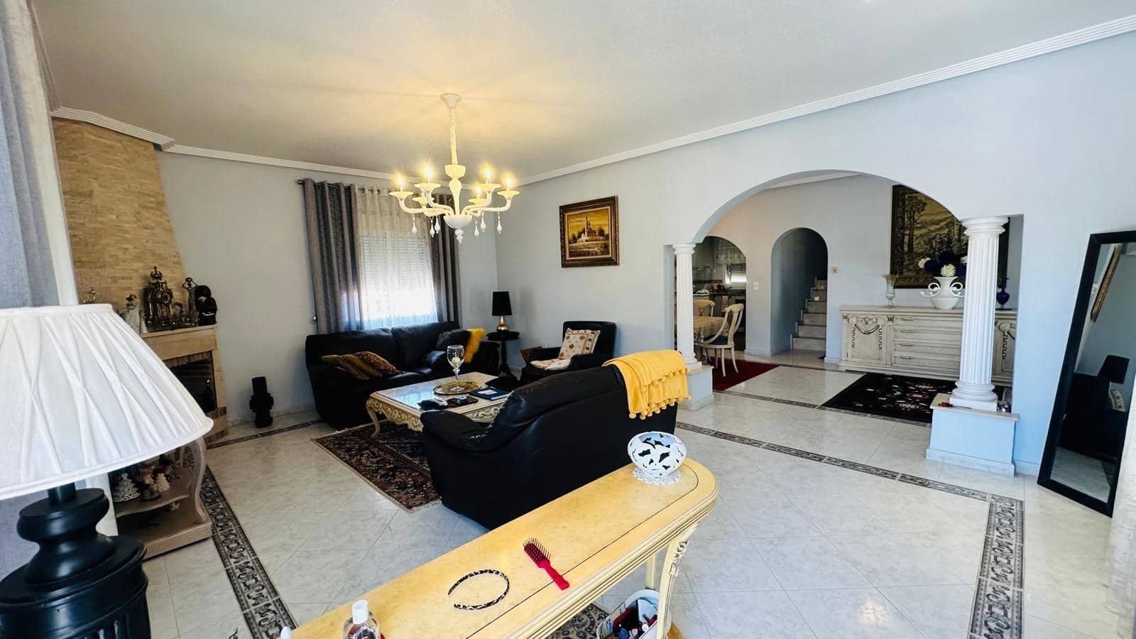 3 sovrum Villa till salu i Torrevieja med pool - 780 000 € (Ref: 9462174)