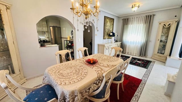 3 sovrum Villa till salu i Los Balcones - Los Altos, Torrevieja med pool - 780 000 € (Ref: 9462174)