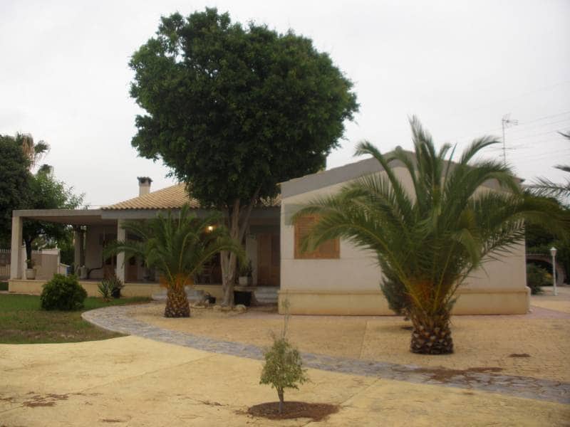 Chalet de 5 habitaciones en Elche / Elx en venta con piscina garaje - 690.000 € (Ref: 9462177)