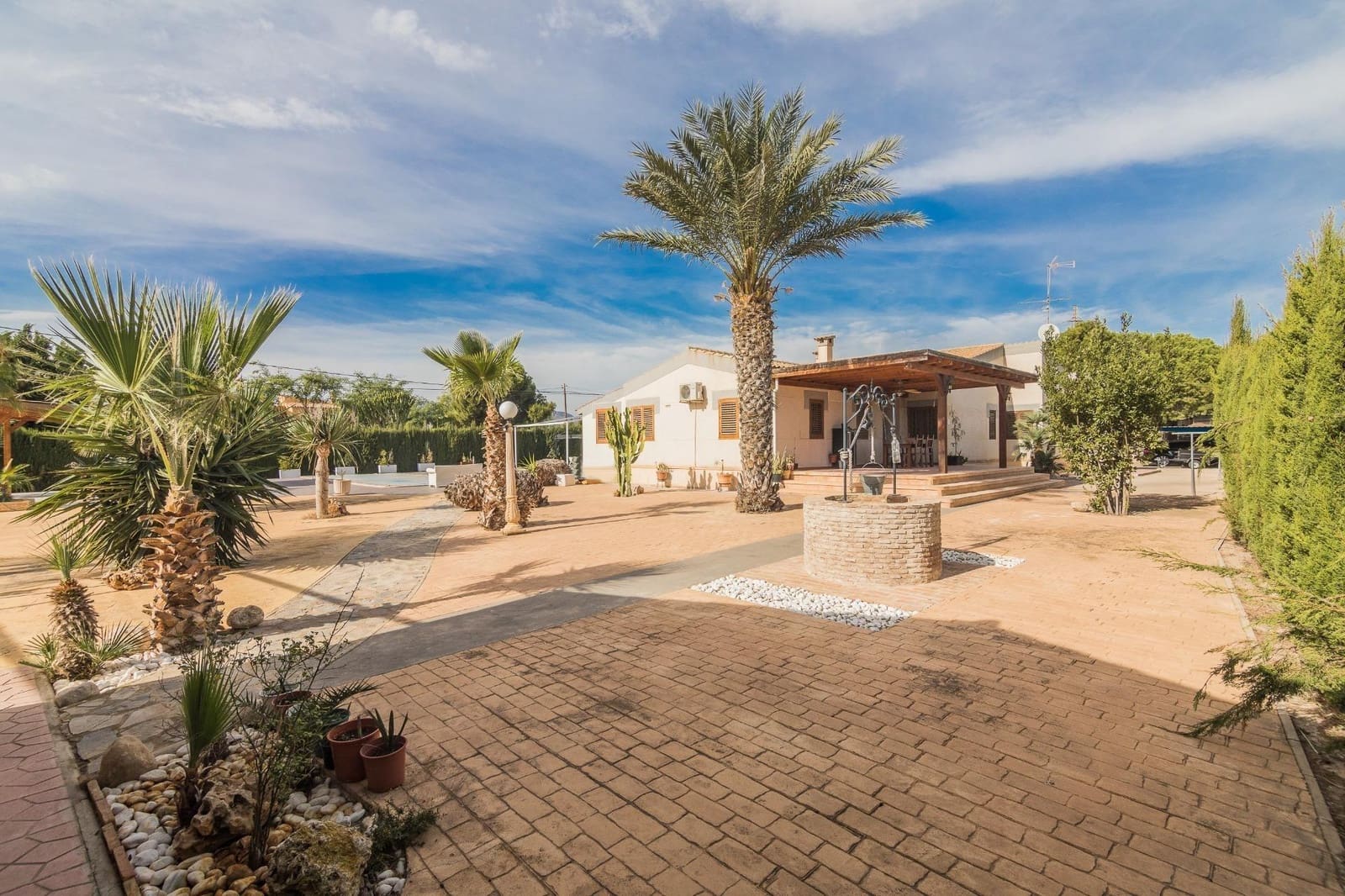 Chalet de 5 habitaciones en Elche / Elx en venta con piscina garaje - 690.000 € (Ref: 9462177)