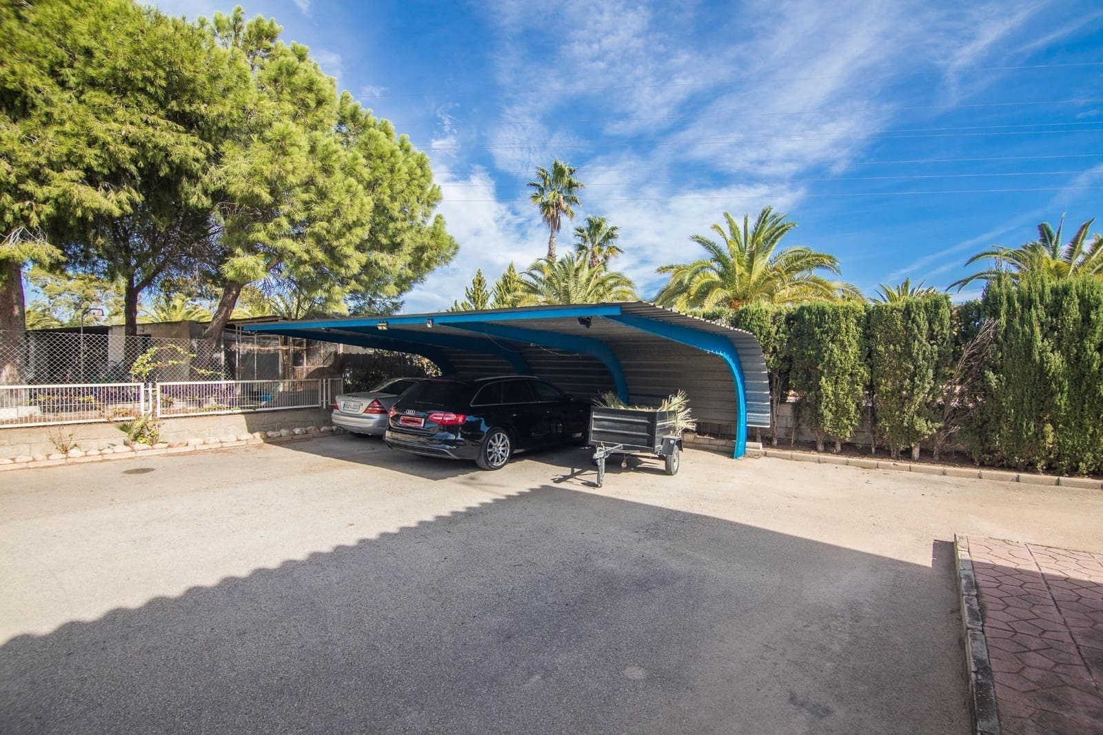 Chalet de 5 habitaciones en Elche / Elx en venta con piscina garaje - 690.000 € (Ref: 9462177)