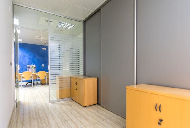 Commercieel te koop in Almoradí - € 65.000 (Ref: 9462186)