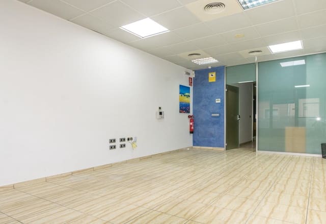 Commercieel te koop in Almoradí - € 65.000 (Ref: 9462186)