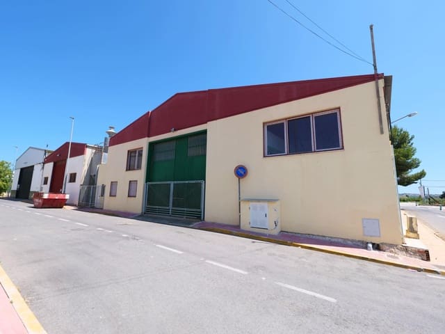 Business for sale in Almoradí - € 725,000 (Ref: 9462188)