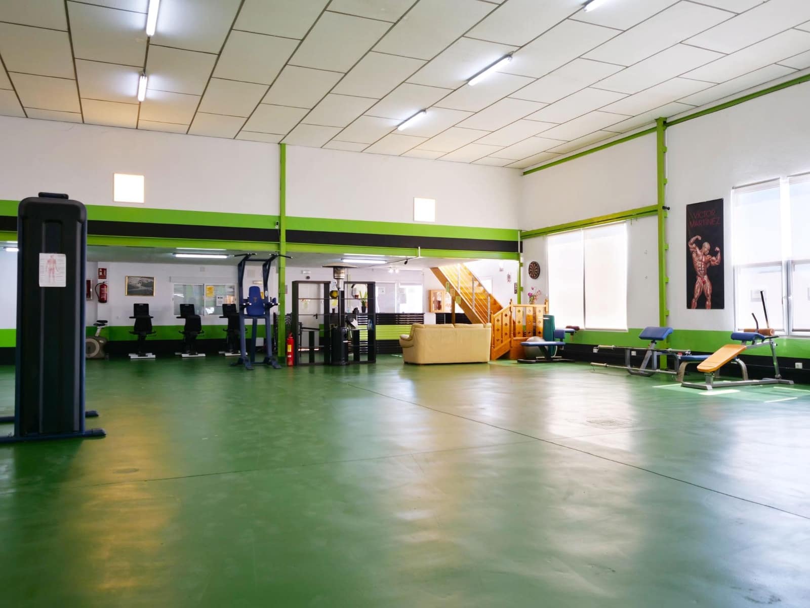 Business for sale in Almoradi - € 725,000 (Ref: 9462188)