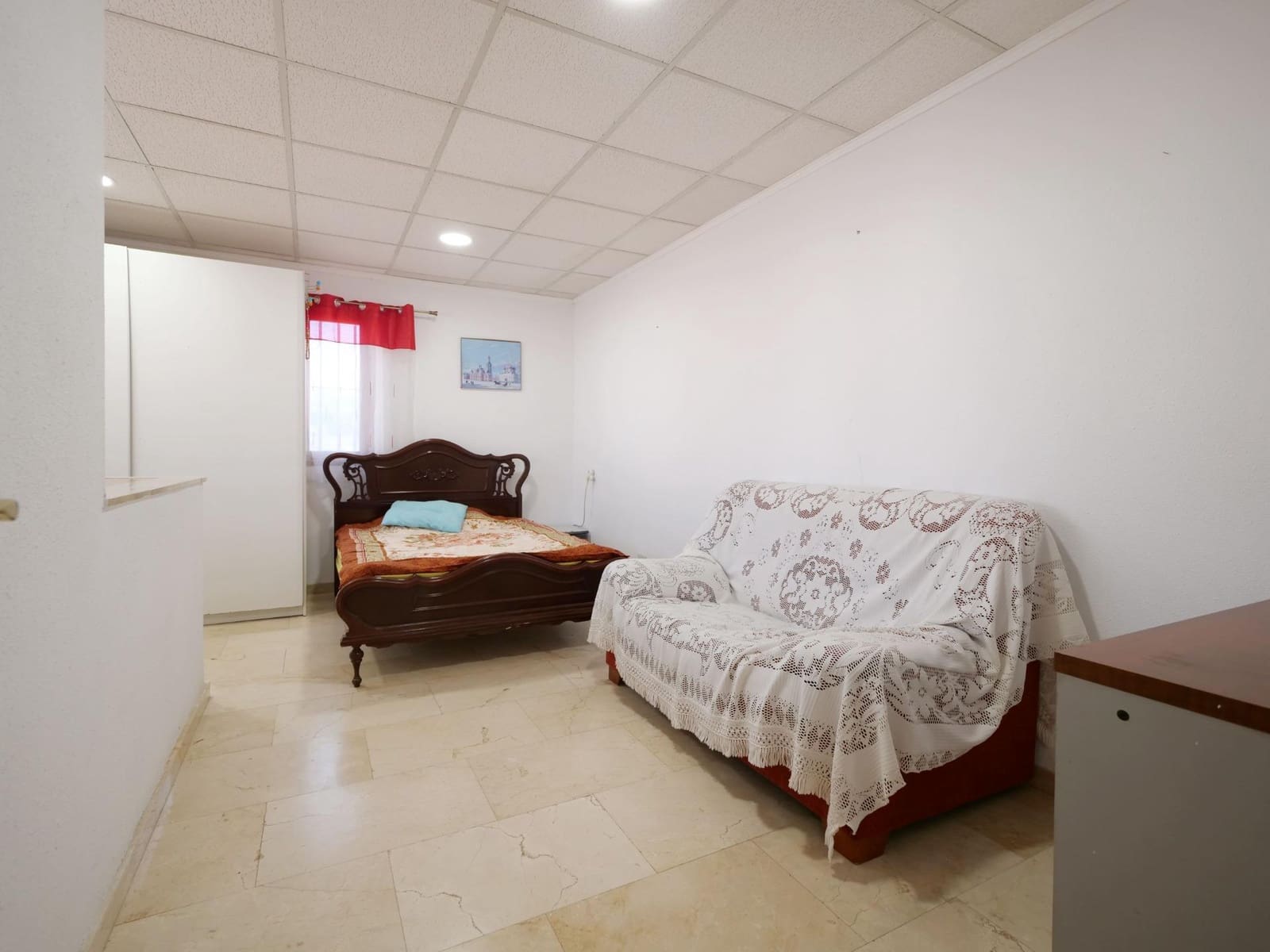 Business for sale in Almoradi - € 725,000 (Ref: 9462188)